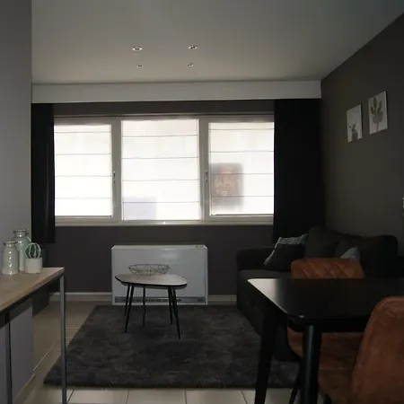 Maison Legato شقة نيوبورت